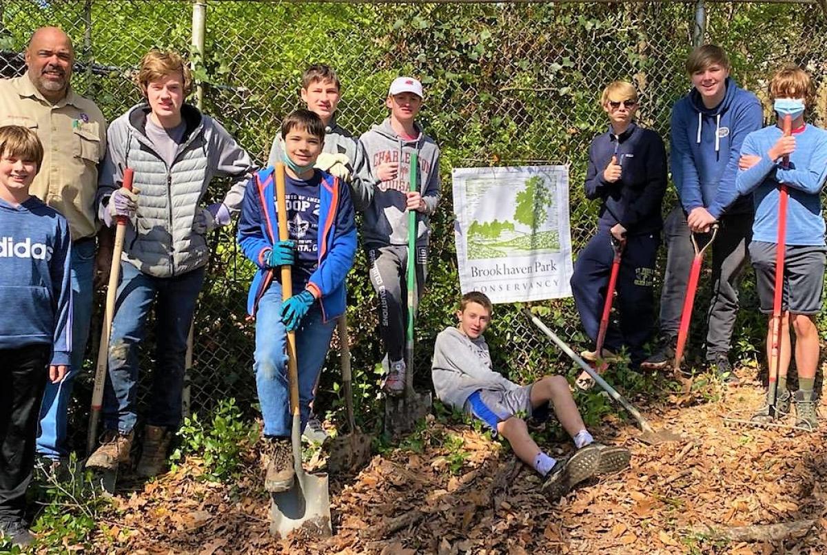 Volunteers for the Brookhaven Park tree planting on March 20 